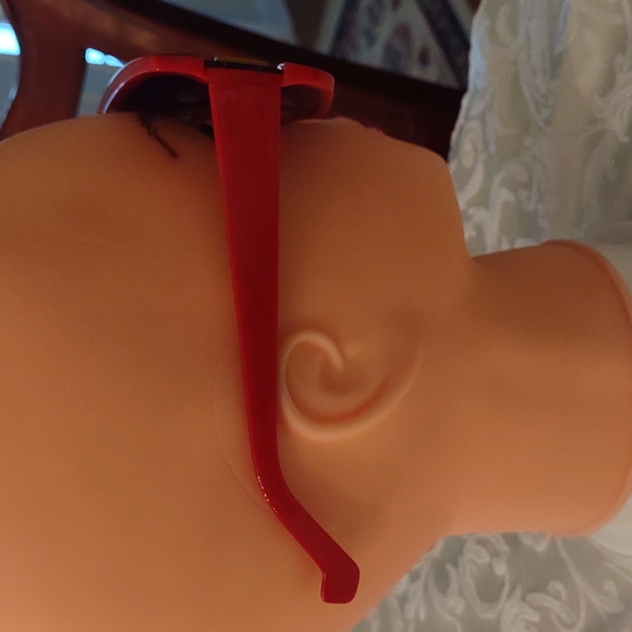 One of A Kind Oversized Sunglasses - Picture 3 of 3